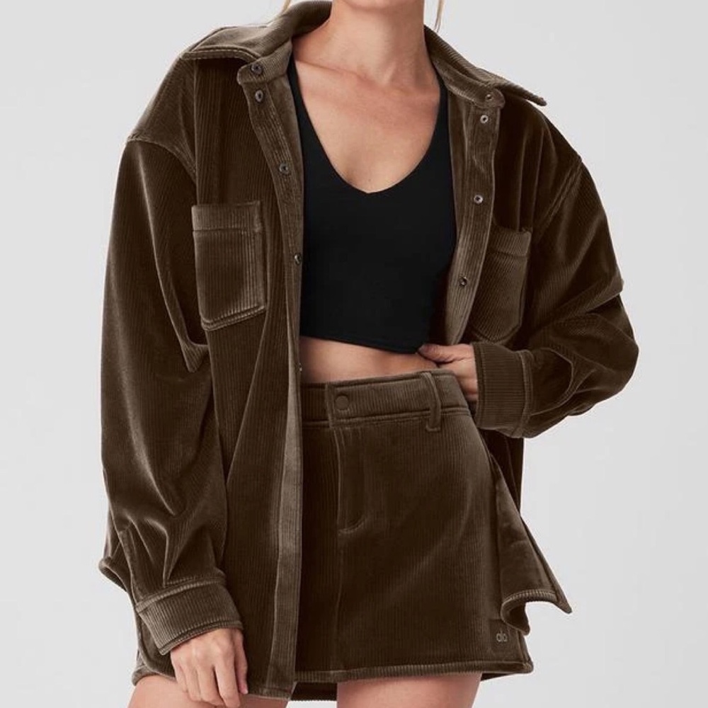 Alo Yoga Ribbed Velour Mountain Side Shacket Macchiato XS